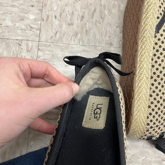 Ugg Indah Burlap Slip On Flat - Picture 8 of 11